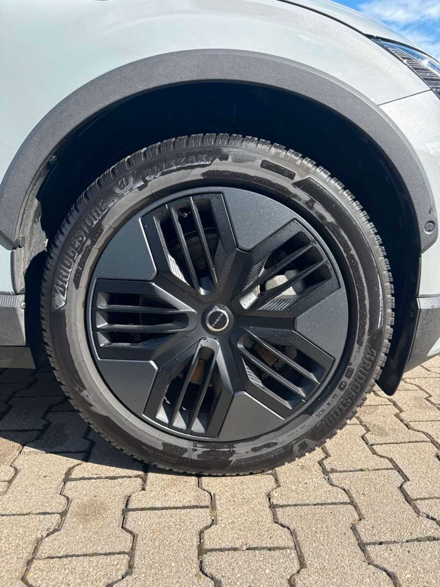 Volvo EX30 – Bild 9