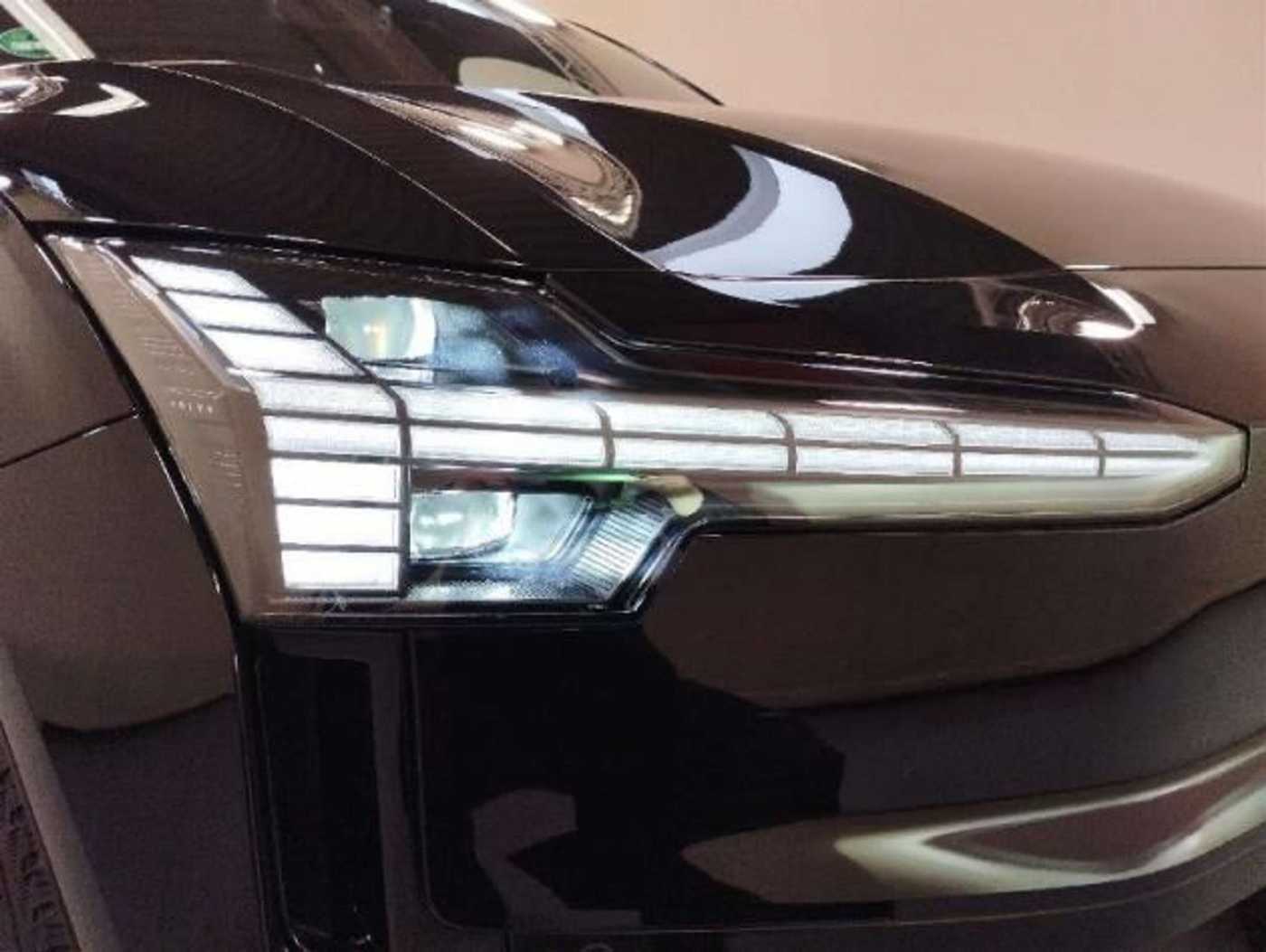 Volvo EX30 – Bild 10