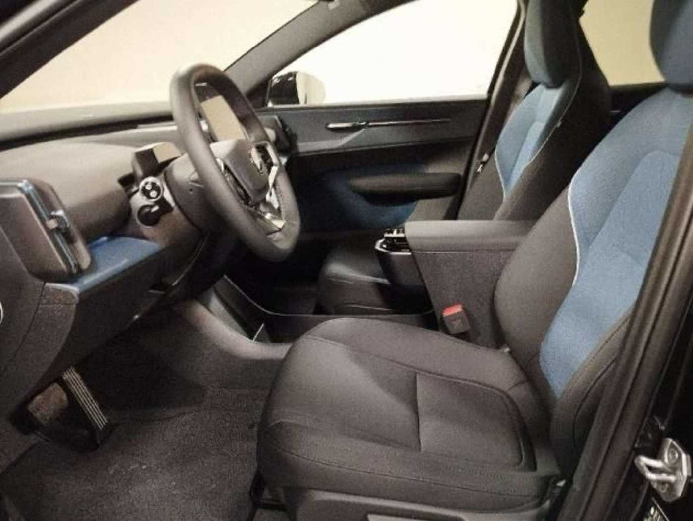 Volvo EX30 – Bild 5