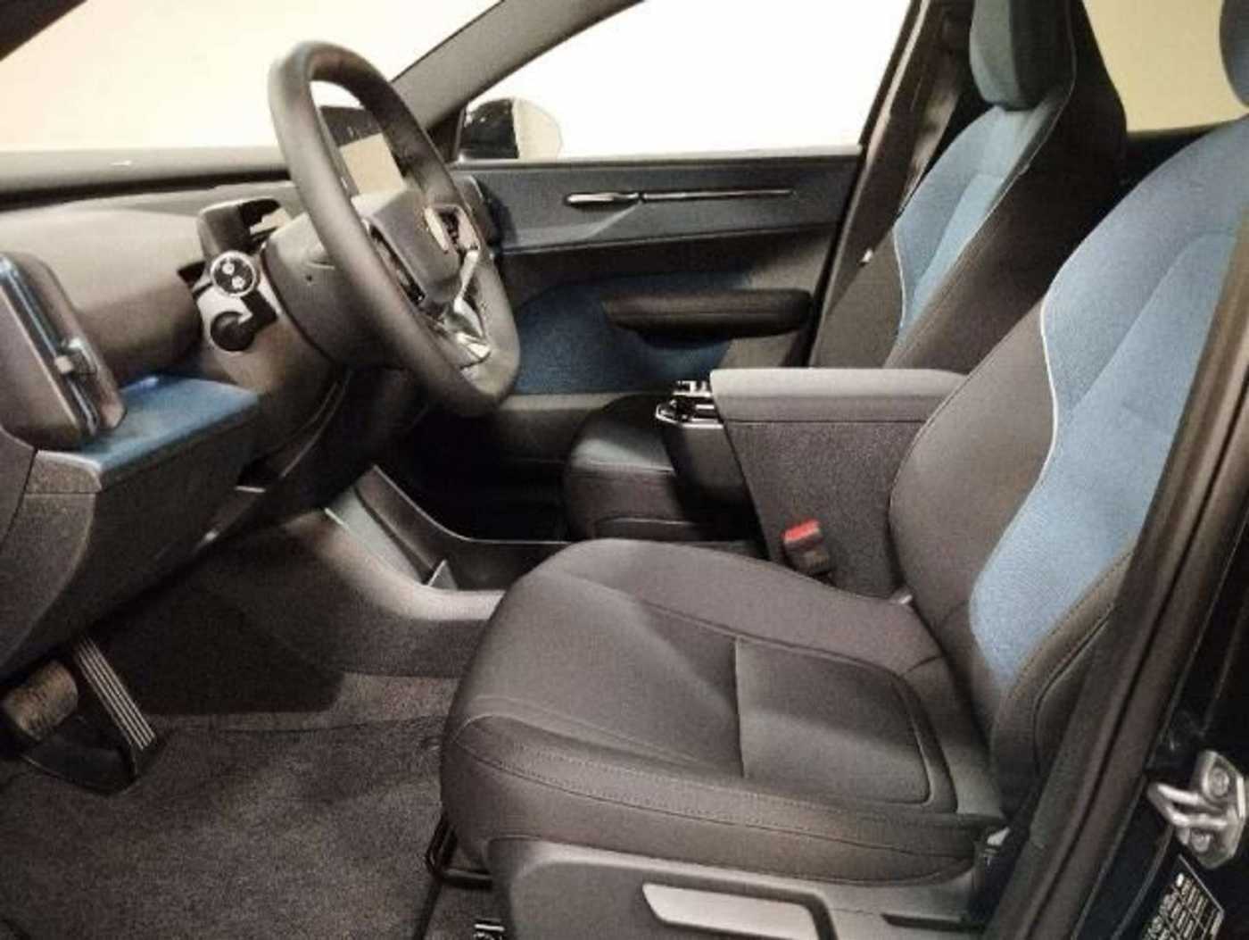 Volvo EX30 – Bild 3