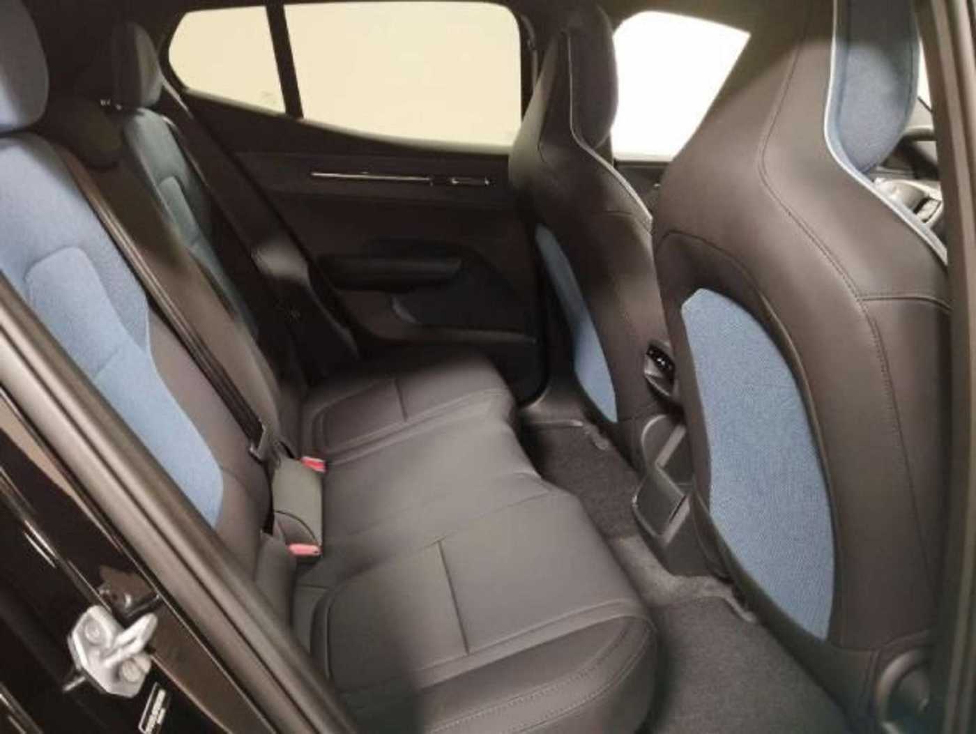 Volvo EX30 – Bild 4