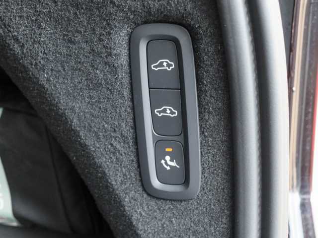 Volvo XC90 – Bild 16