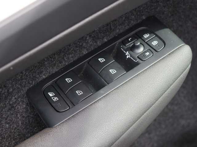 Volvo XC40 – Bild 14