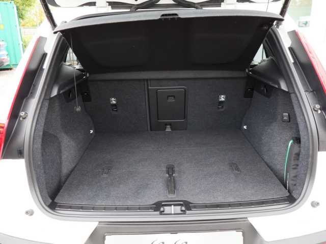 Volvo XC40 – Bild 11
