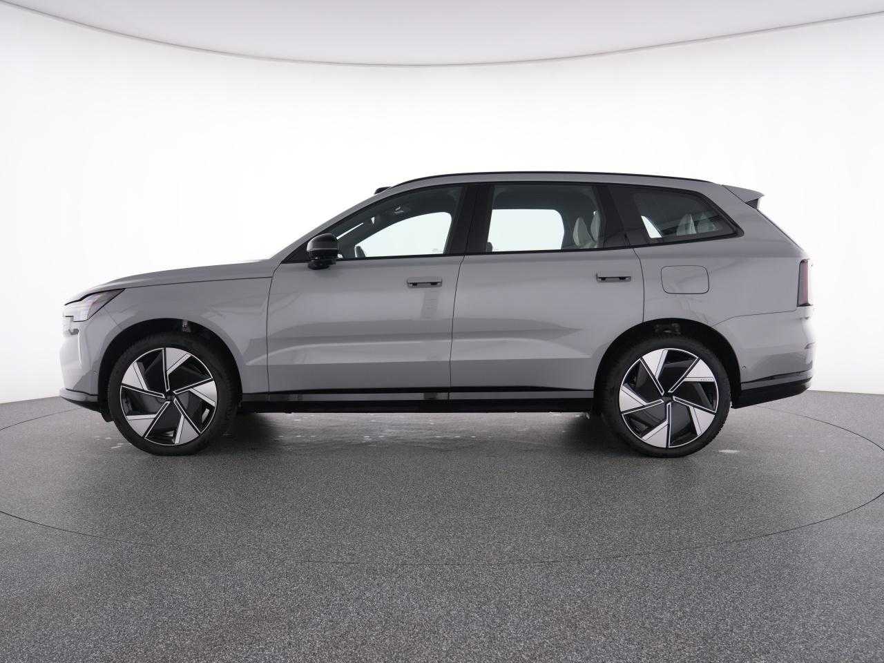 Volvo EX90 – Bild 12