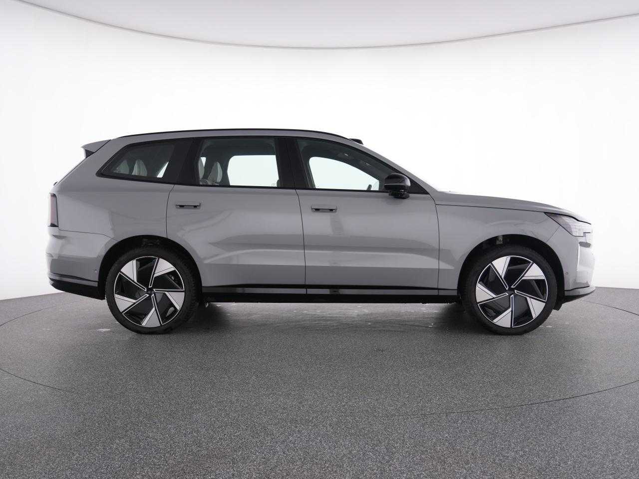 Volvo EX90 – Bild 13