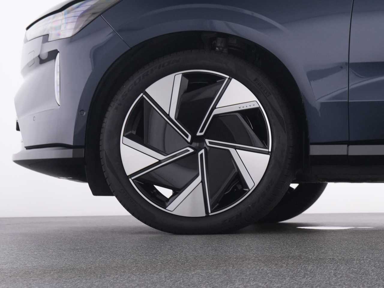 Volvo EX90 – Bild 20