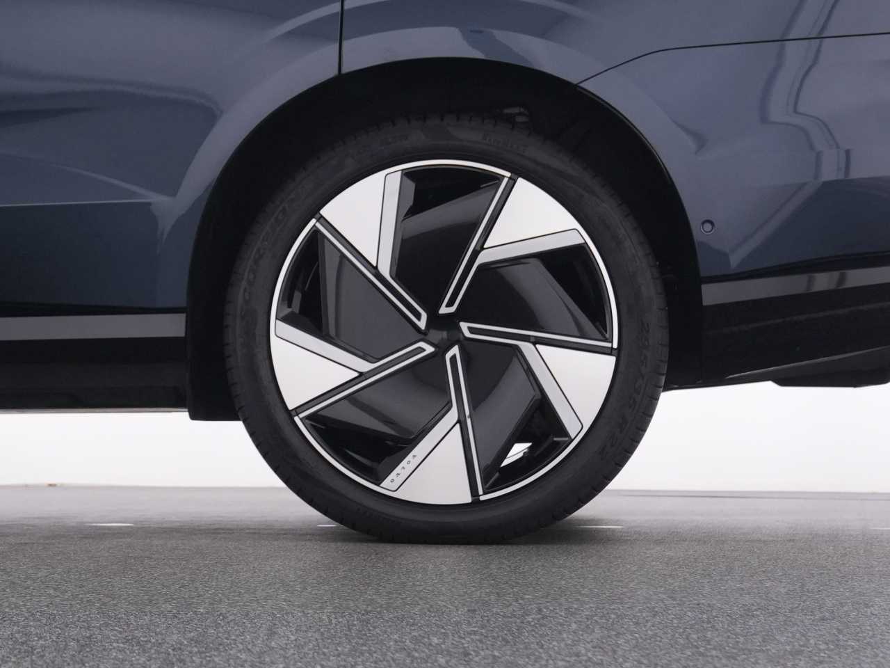 Volvo EX90 – Bild 21