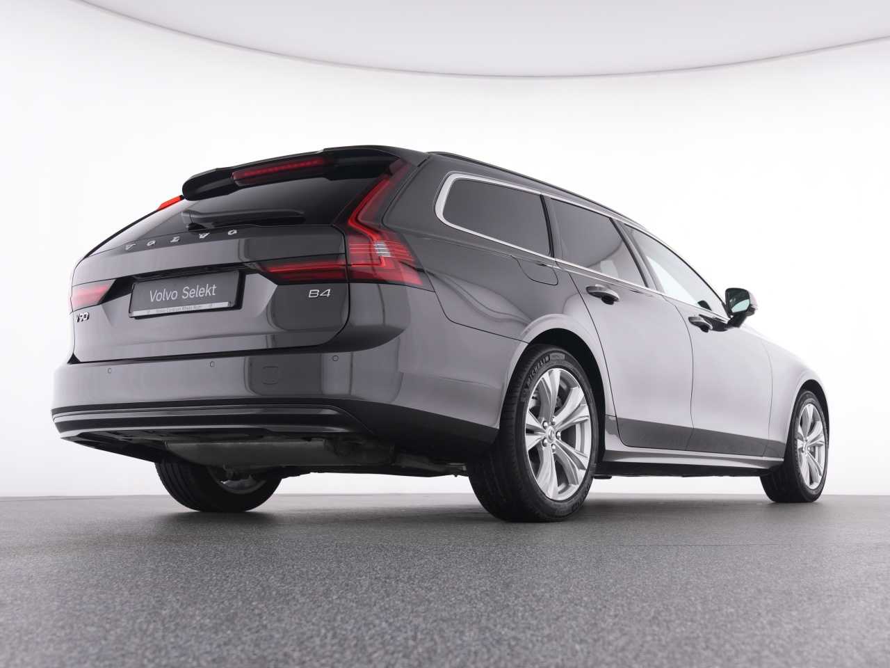 Volvo V90 – Bild 8