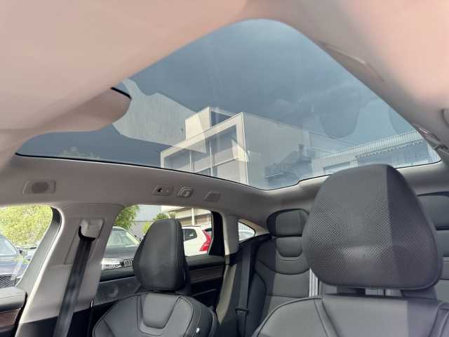 Volvo ES90 – Bild 17