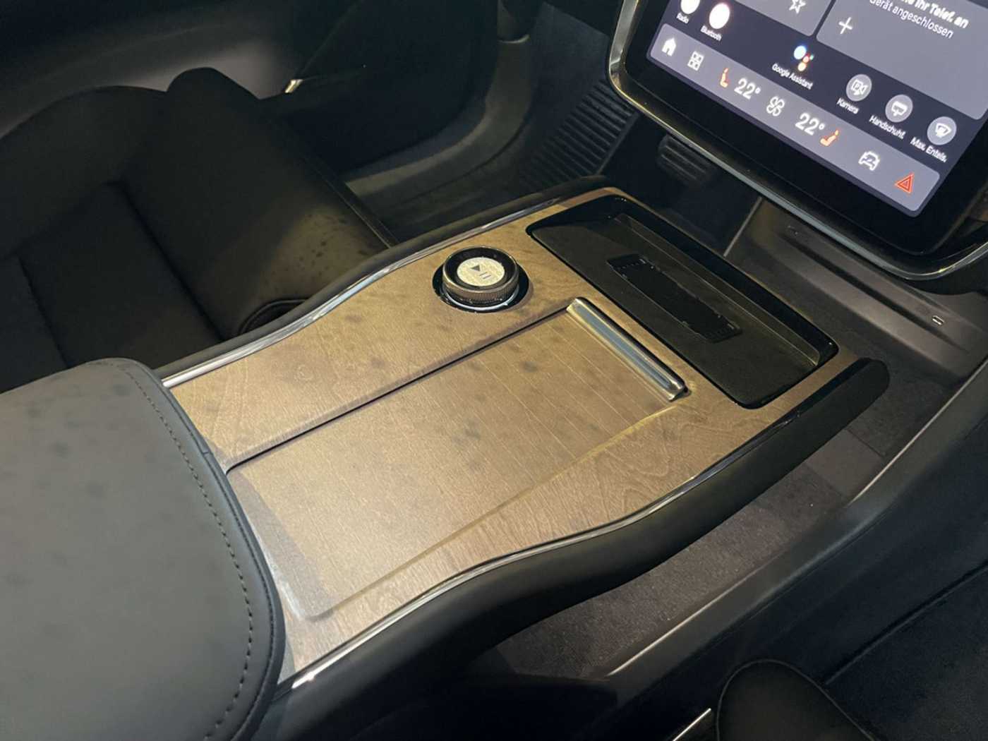 Volvo EX90 – Bild 18