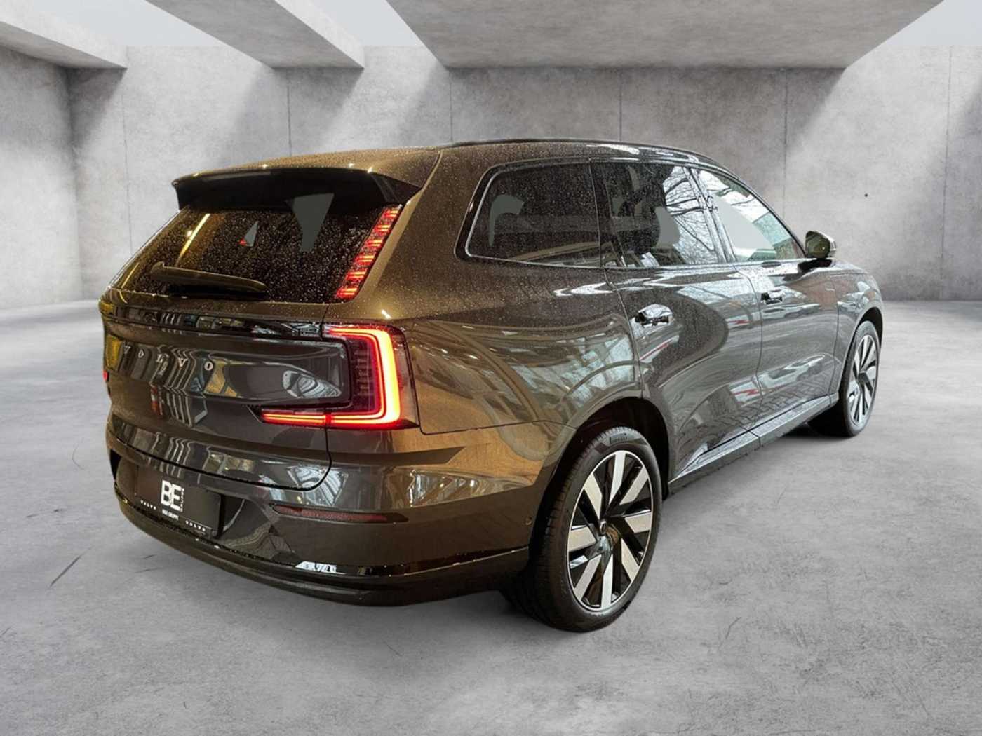Volvo EX90 – Bild 4