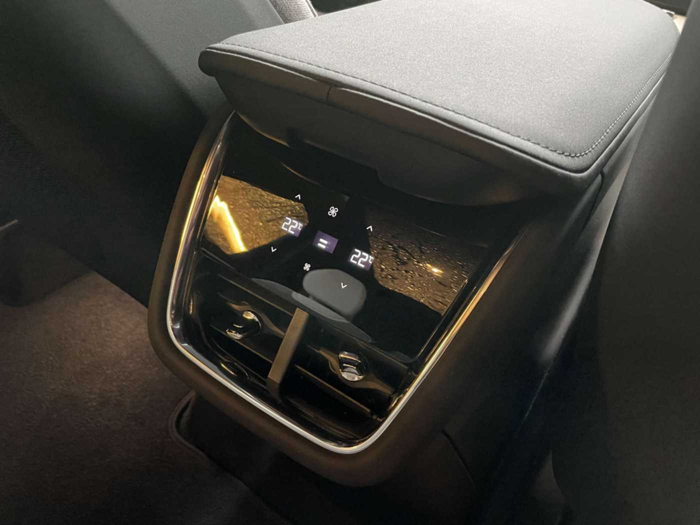 Volvo EX90 – Bild 26