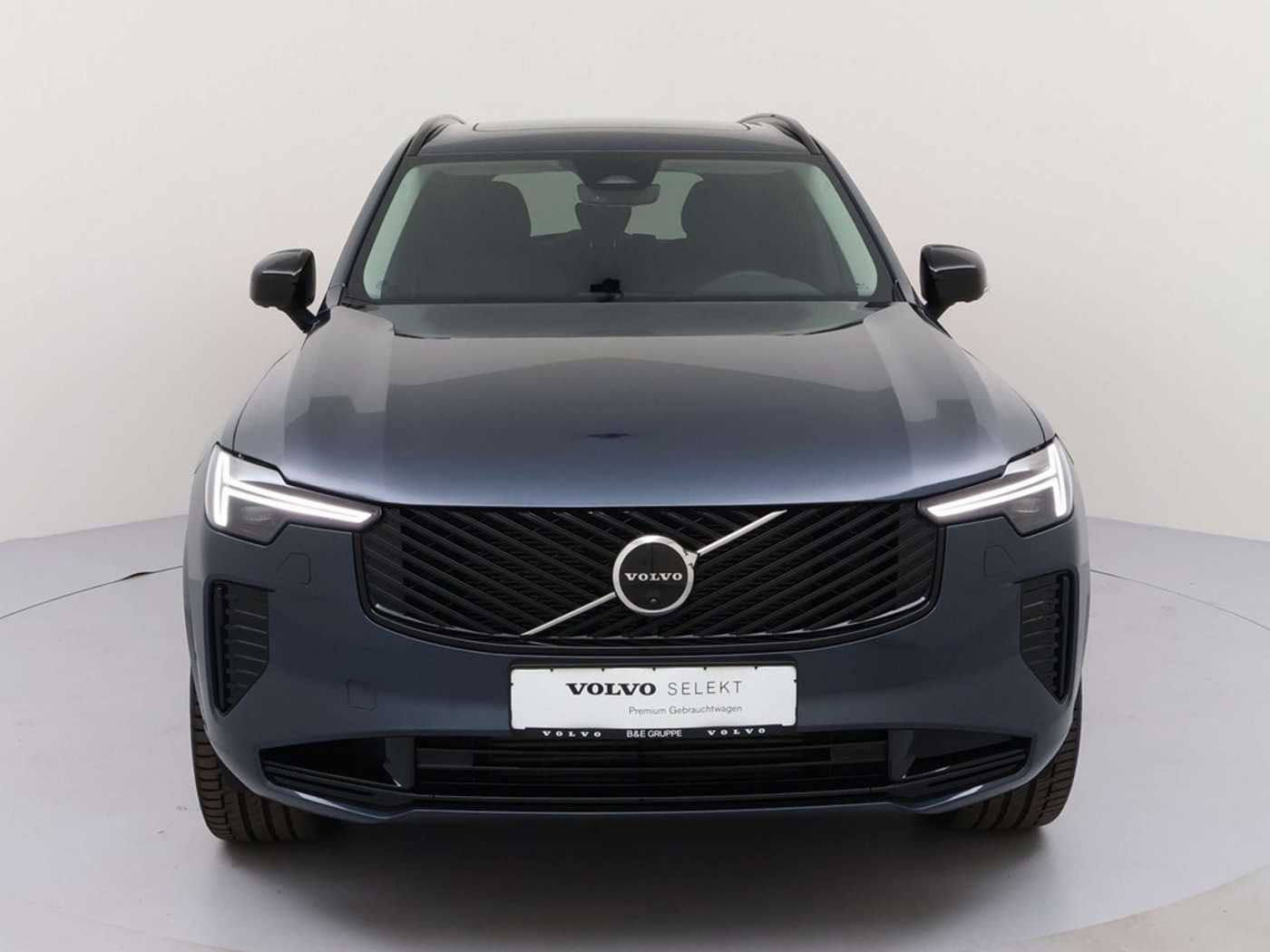 Volvo XC90 – Bild 2