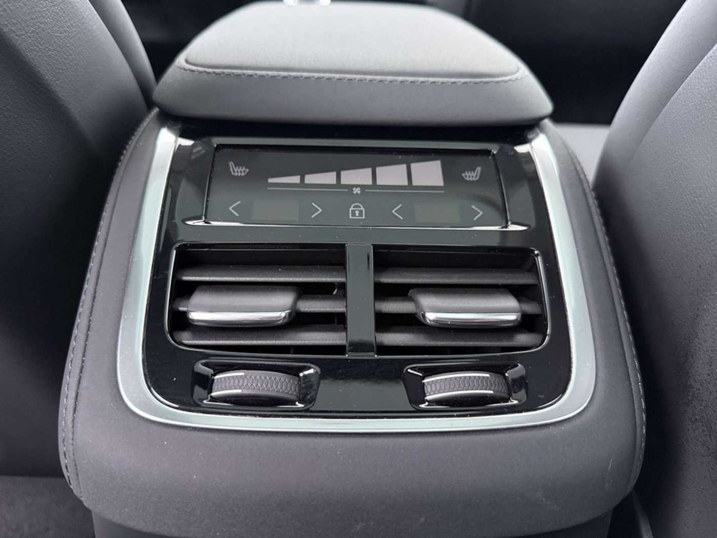 Volvo XC90 – Bild 26