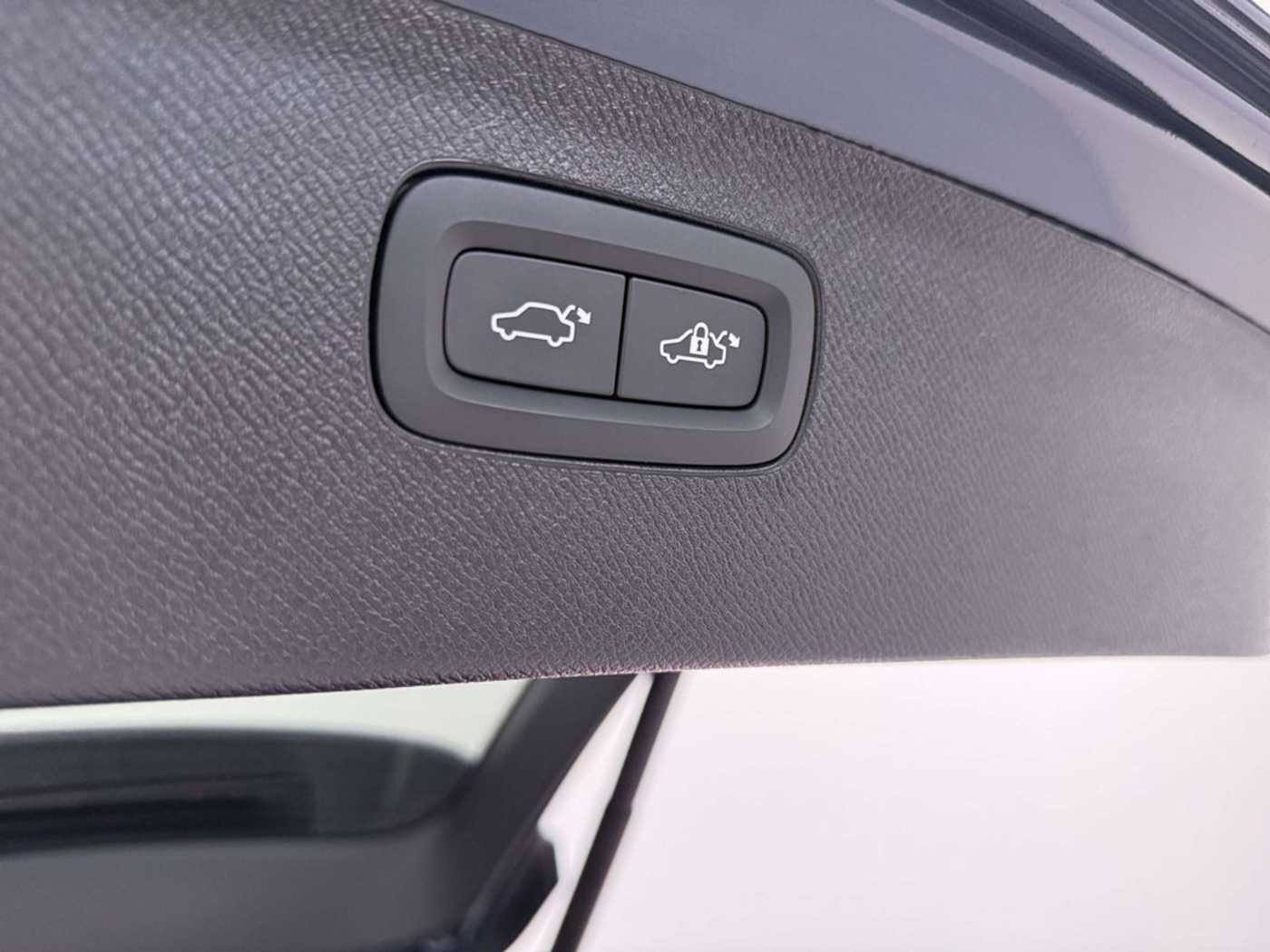 Volvo XC90 – Bild 29