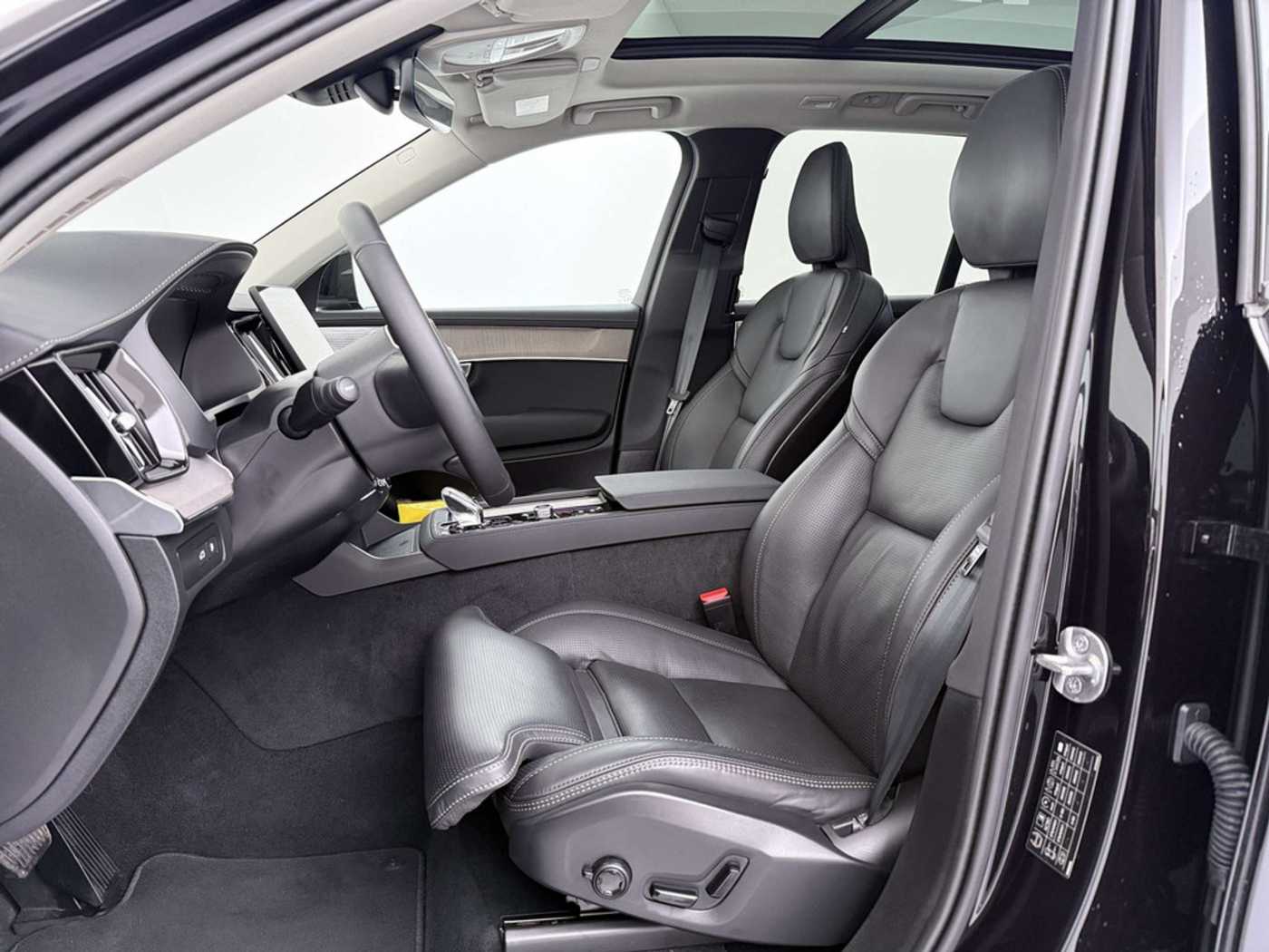 Volvo XC90 – Bild 12