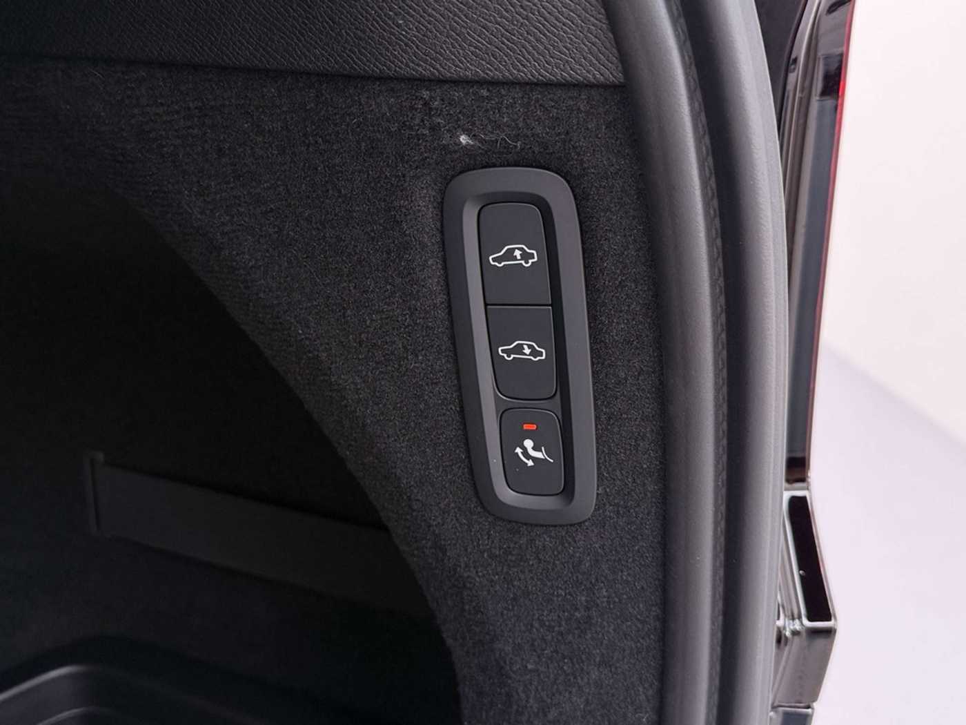 Volvo XC90 – Bild 21