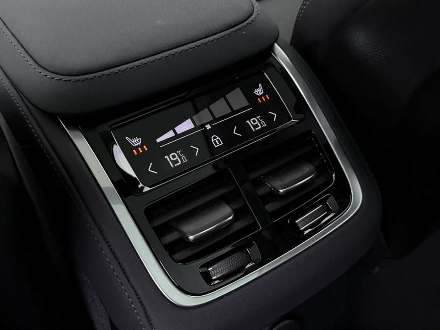 Volvo XC90 – Bild 32