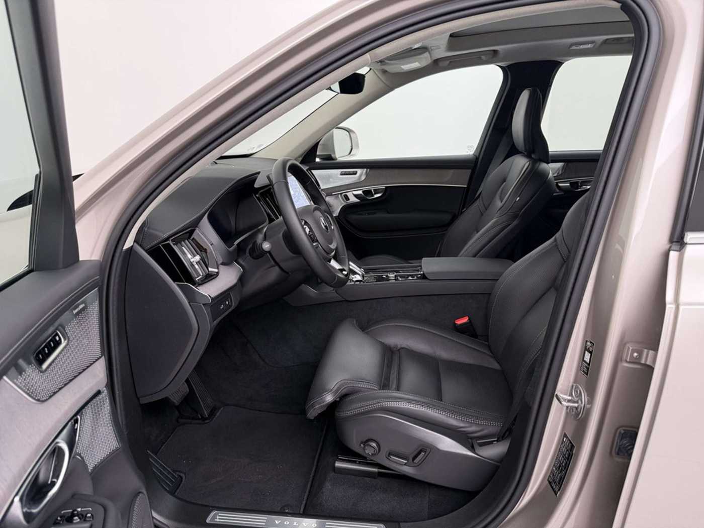 Volvo XC90 – Bild 12
