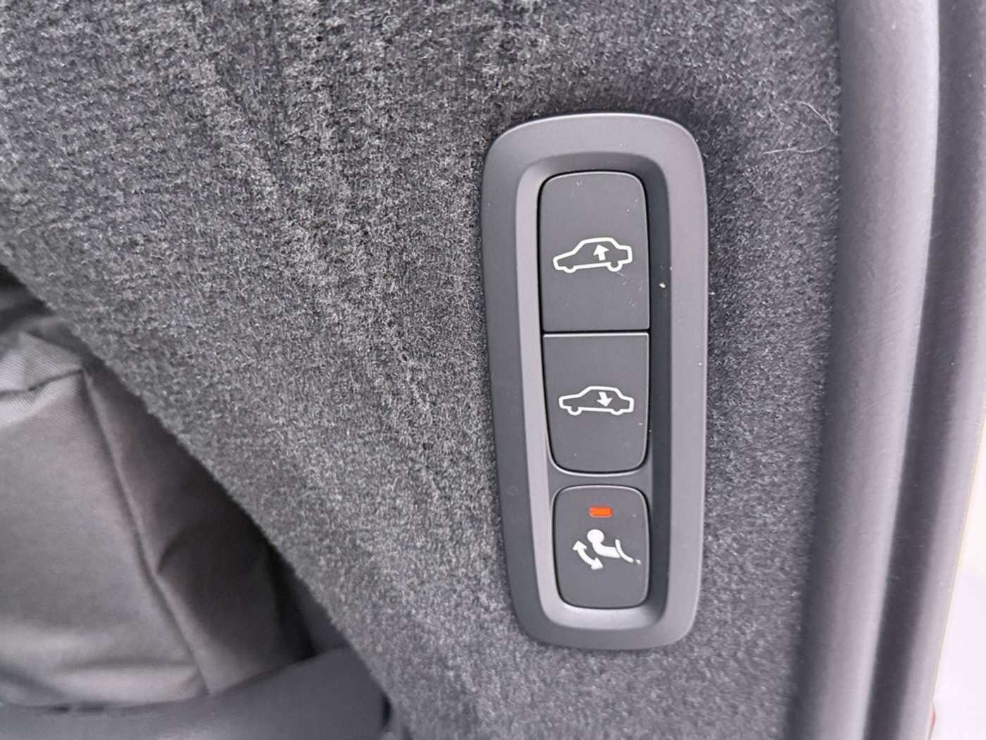 Volvo XC90 – Bild 21