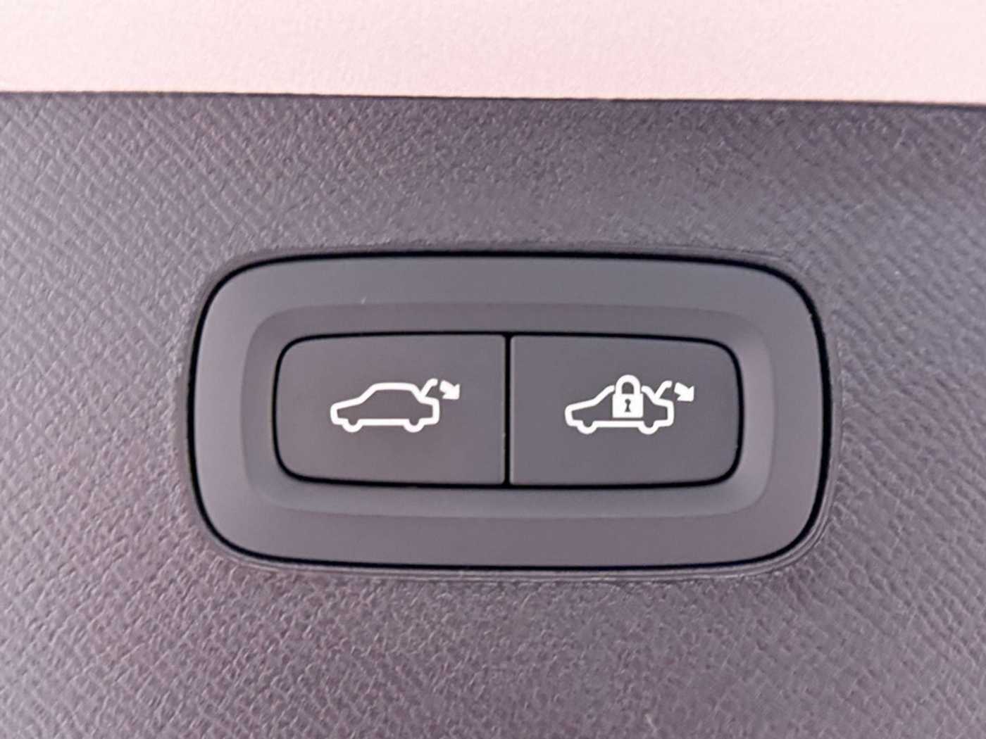 Volvo XC90 – Bild 23