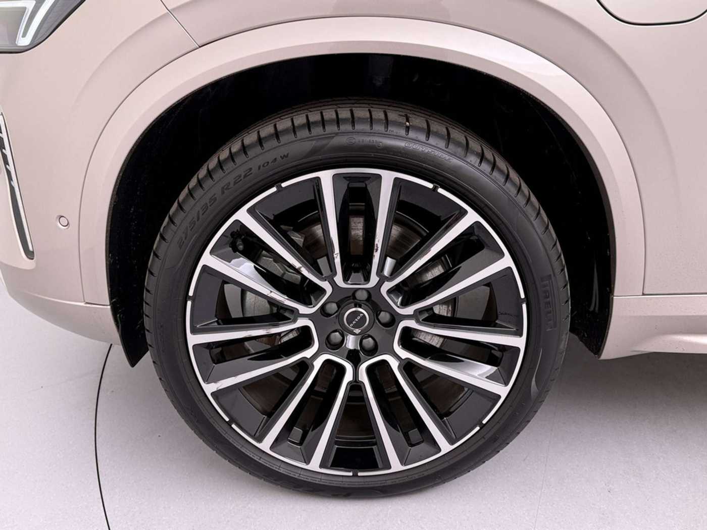 Volvo XC90 – Bild 9