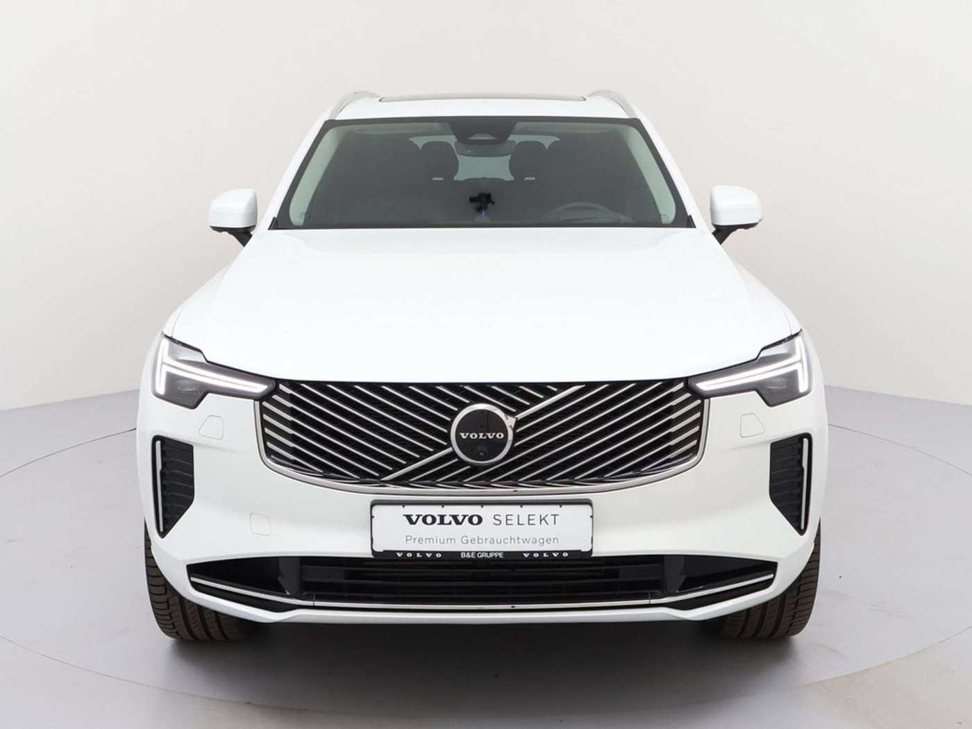 Volvo XC90 – Bild 2