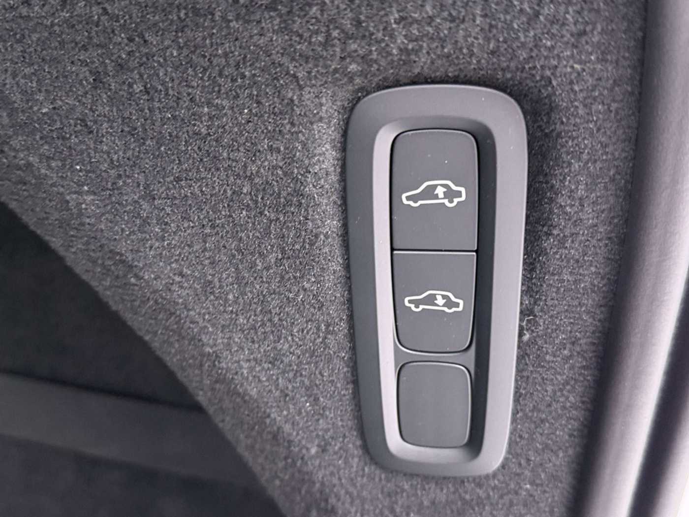 Volvo XC90 – Bild 21