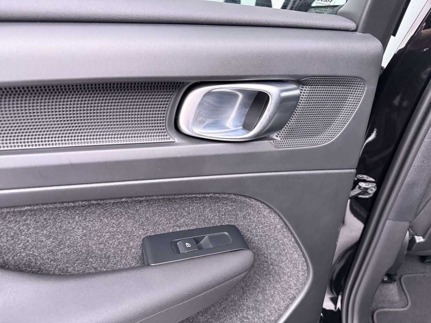 Volvo XC40 – Bild 15