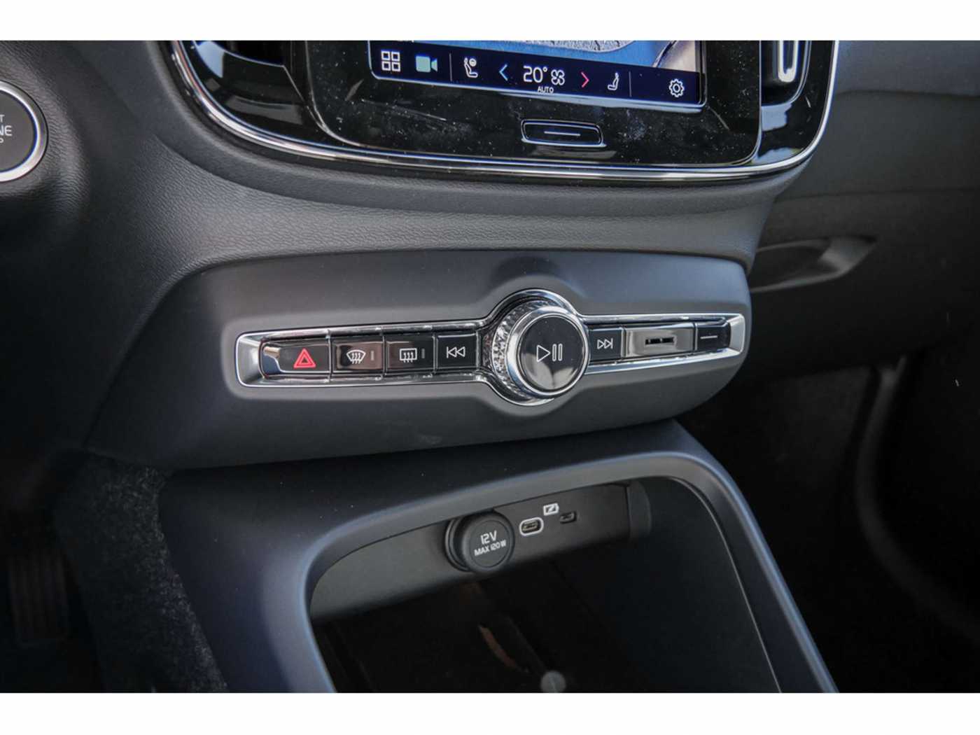 Volvo XC40 – Bild 12