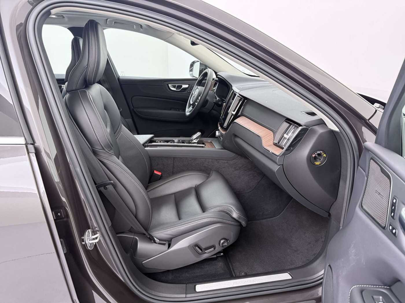 Volvo XC60 – Bild 23
