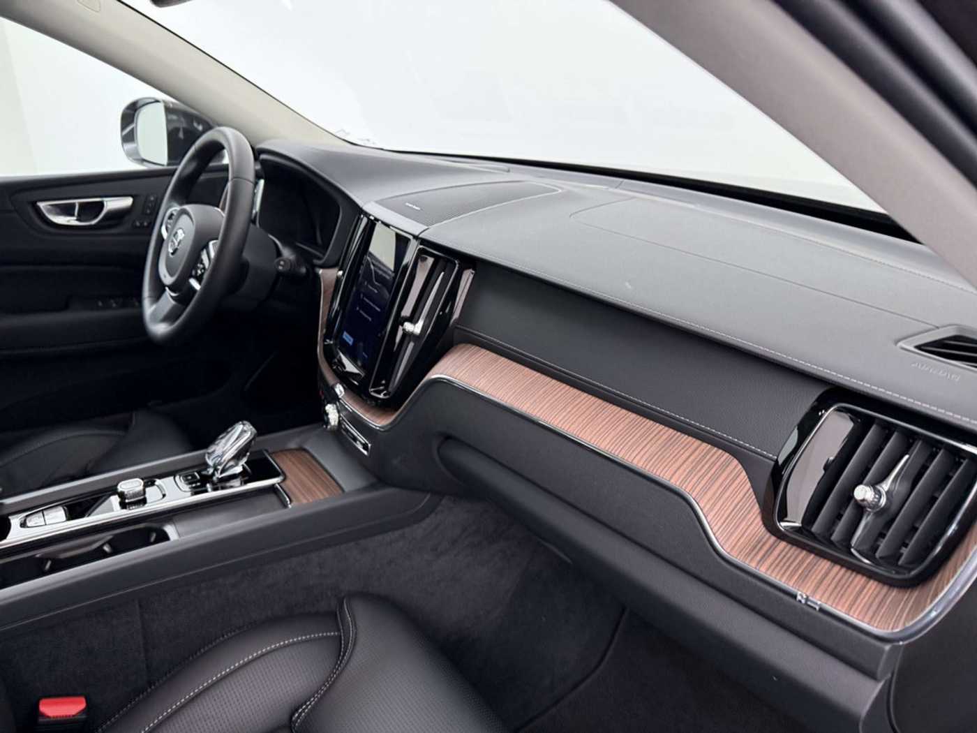 Volvo XC60 – Bild 25