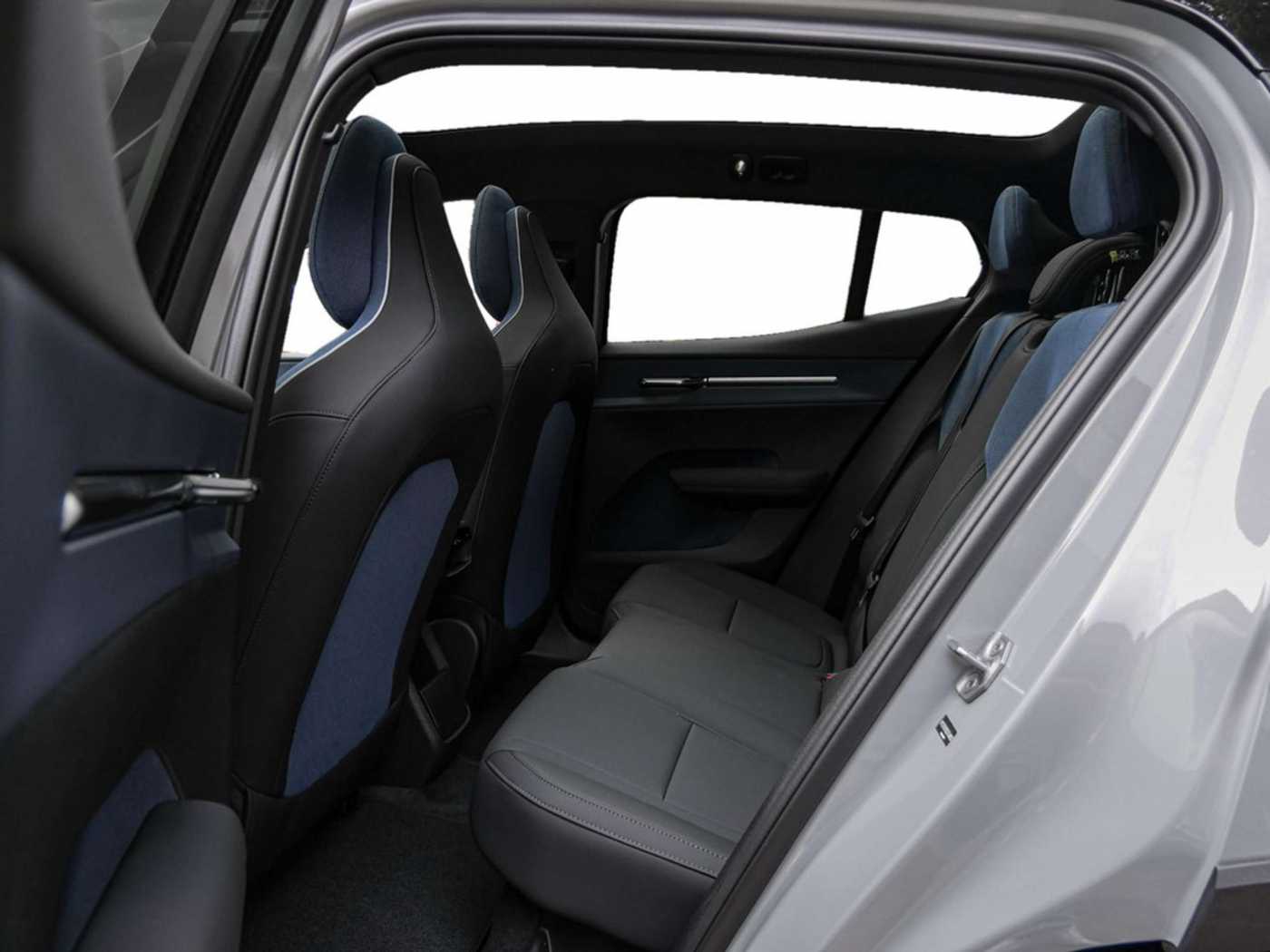 Volvo EX30 – Bild 8