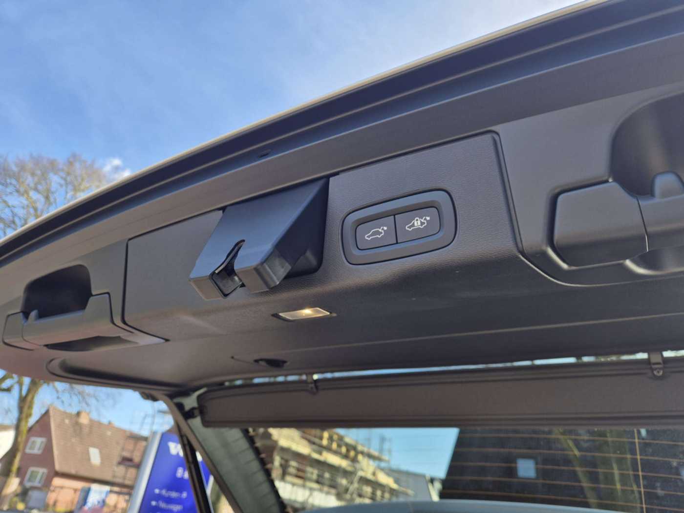 Volvo XC60 – Bild 18