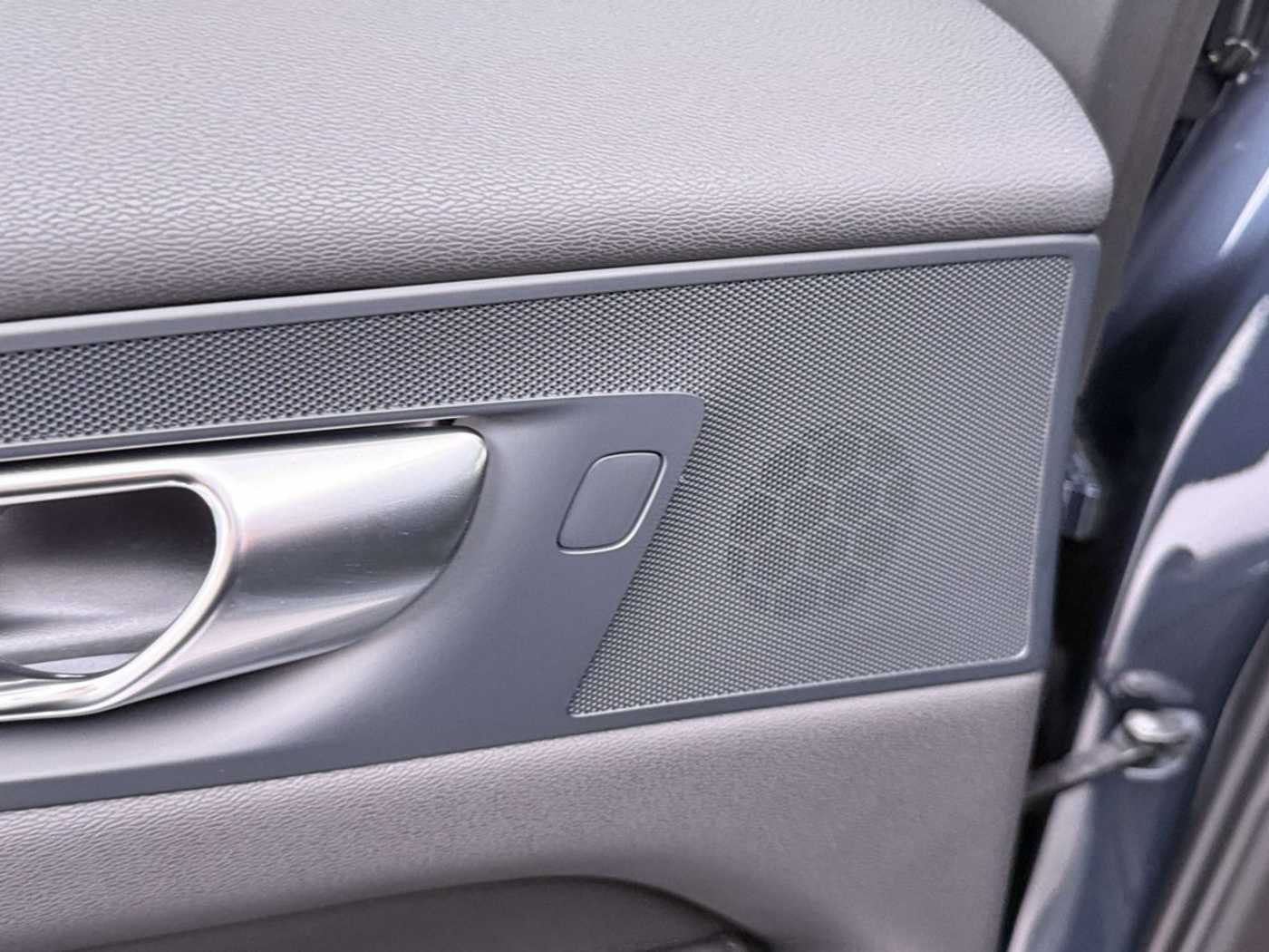 Volvo XC60 – Bild 16