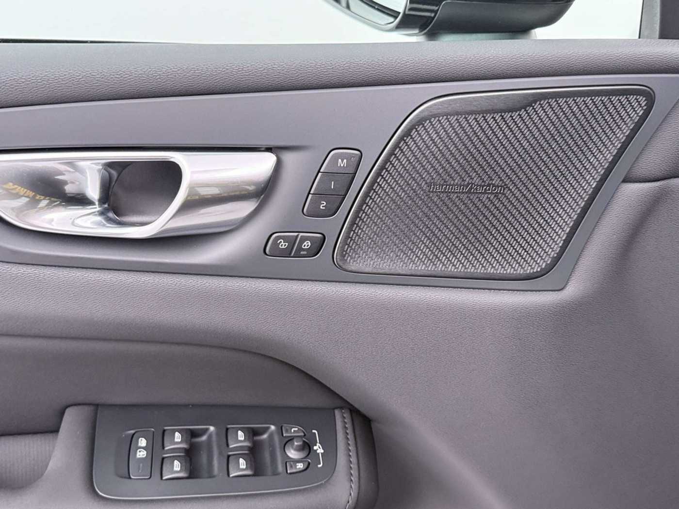 Volvo XC60 – Bild 13