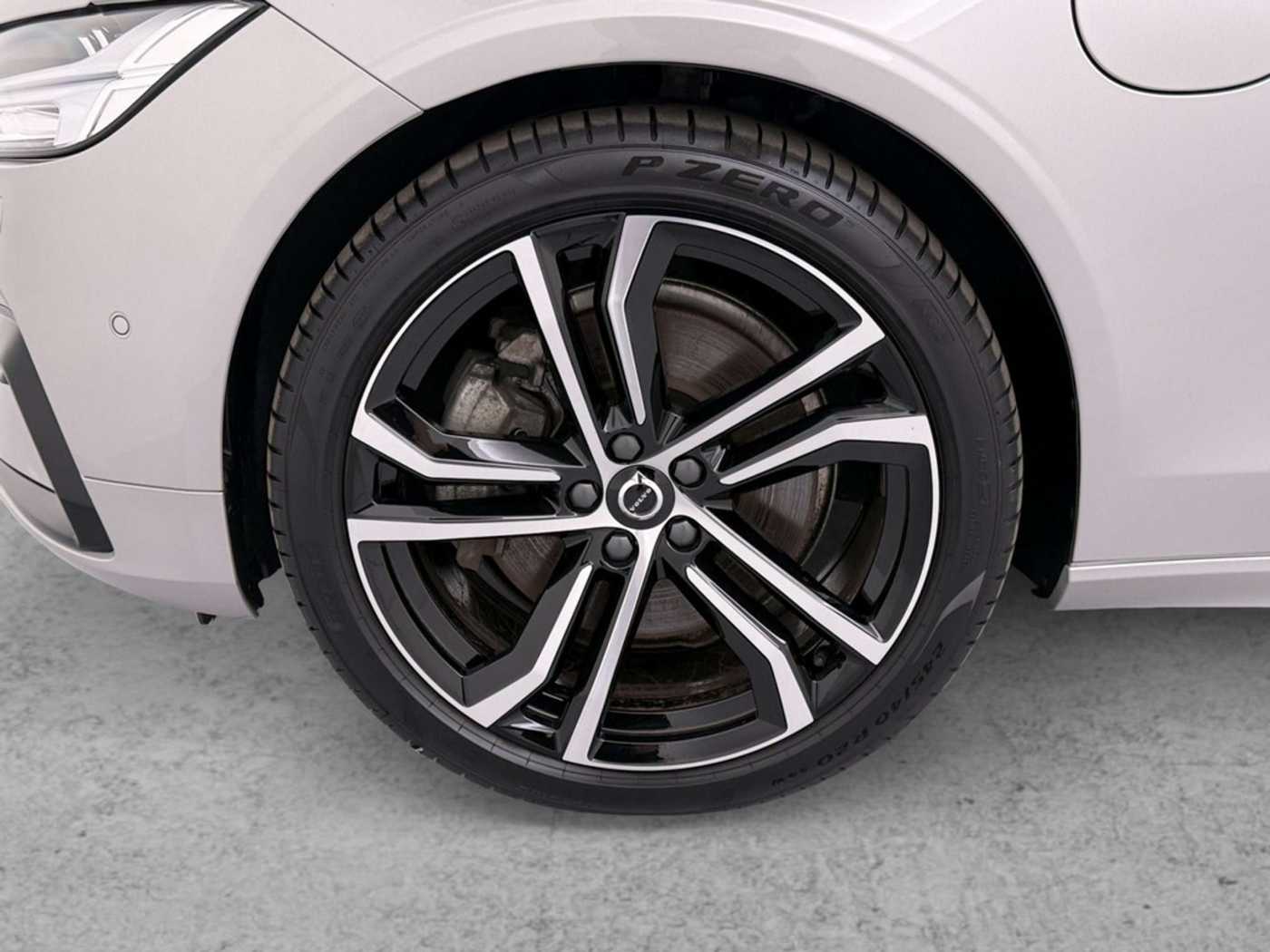 Volvo V90 – Bild 9