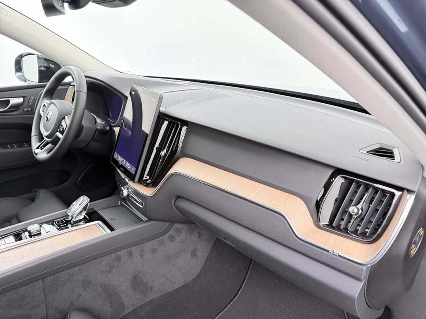 Volvo XC60 – Bild 25