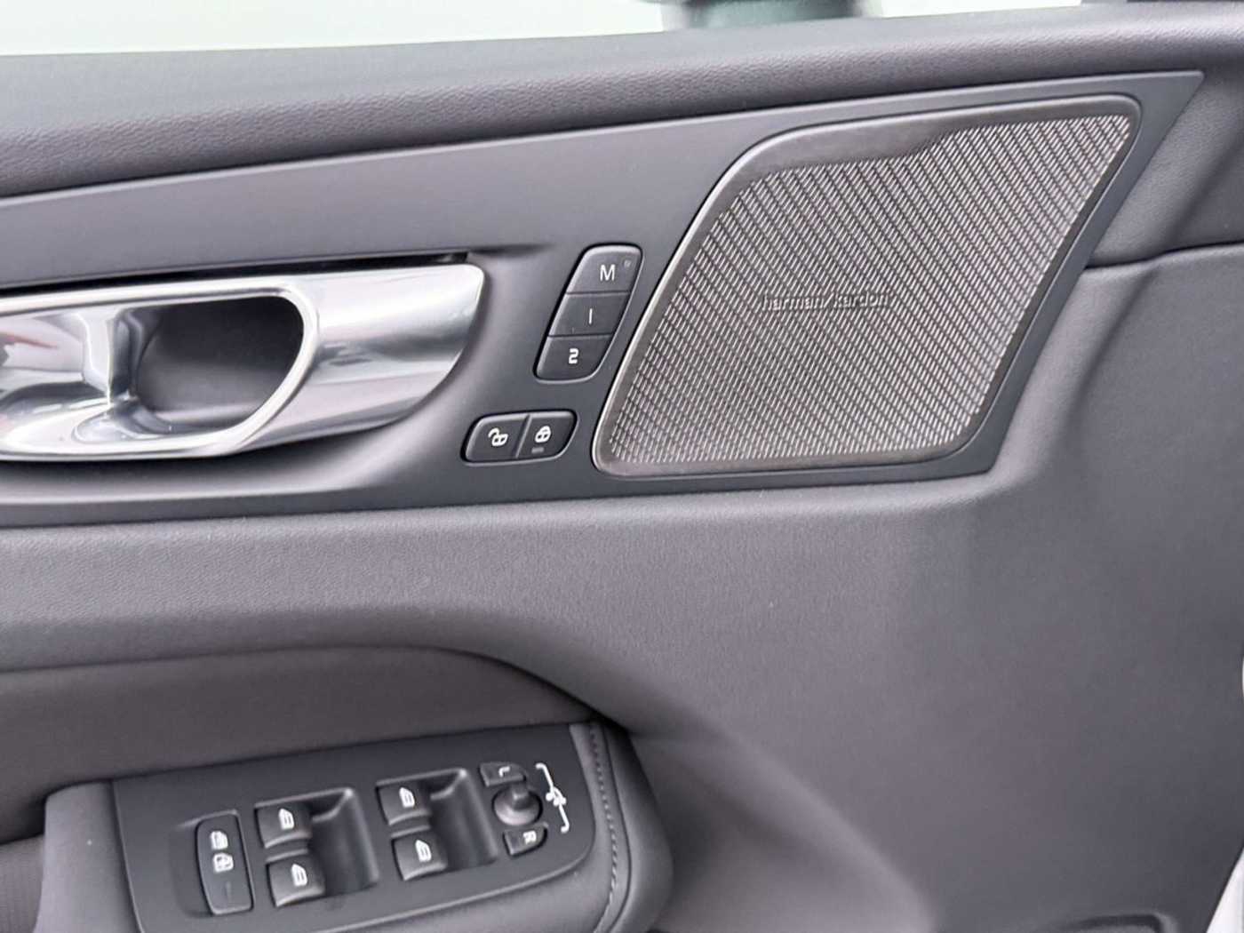 Volvo XC60 – Bild 13