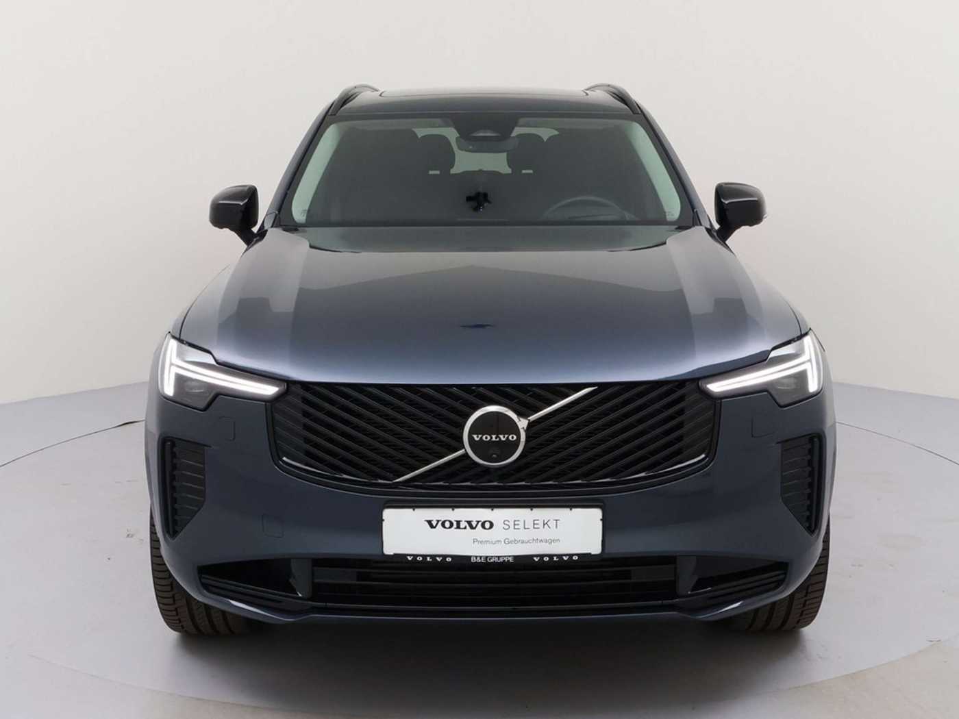 Volvo XC90 – Bild 2
