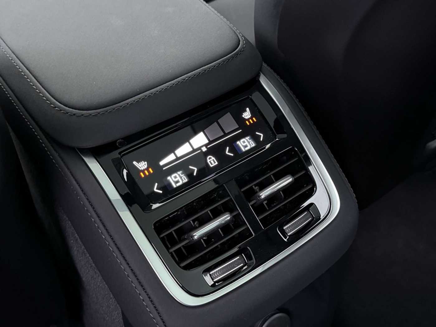 Volvo XC90 – Bild 26