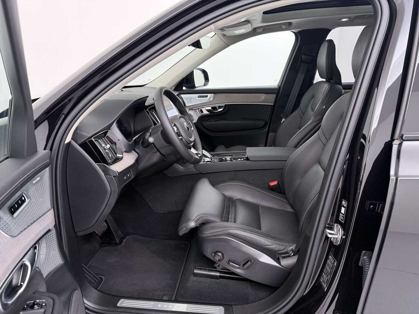 Volvo XC90 – Bild 12