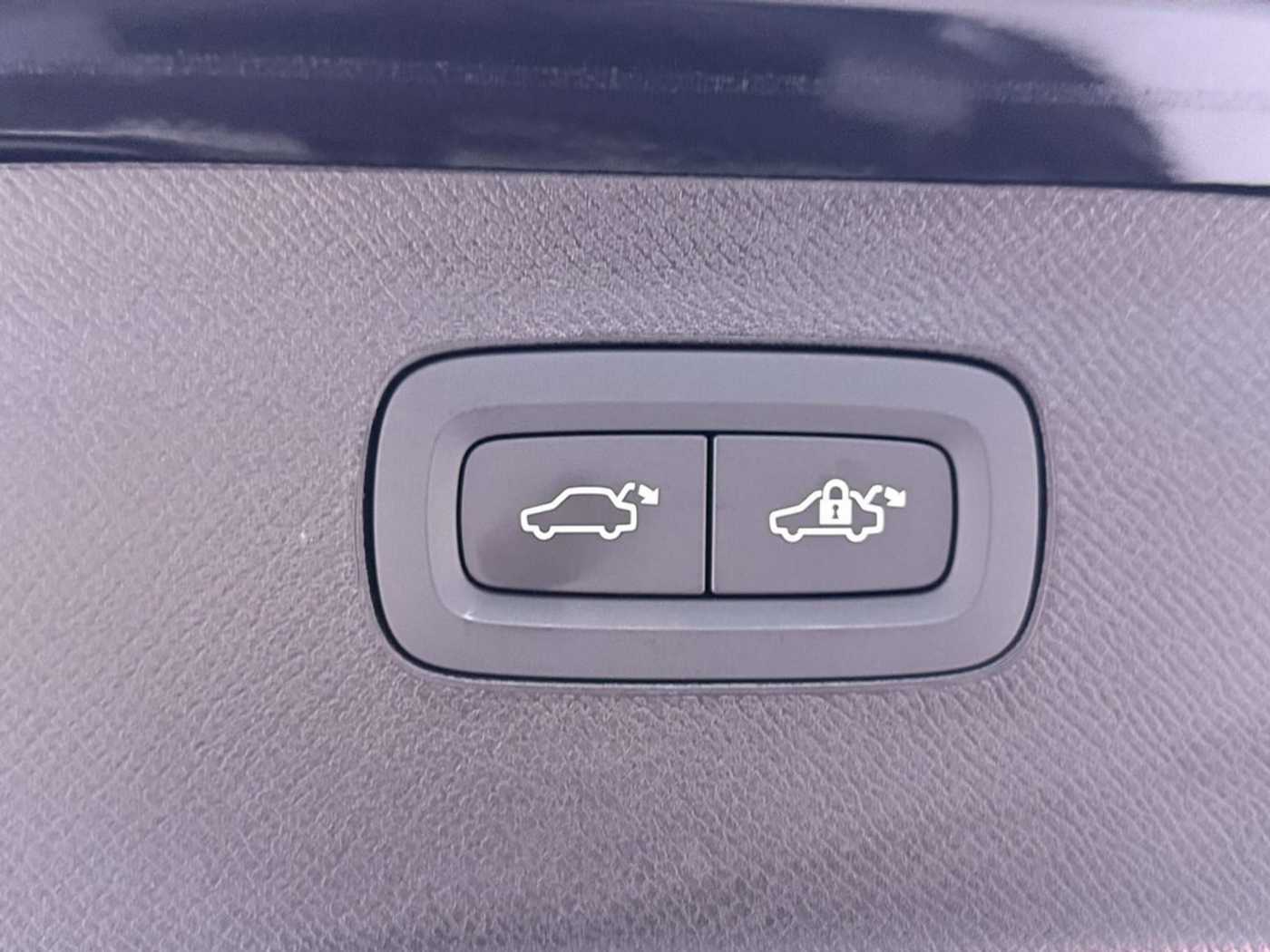 Volvo XC90 – Bild 25