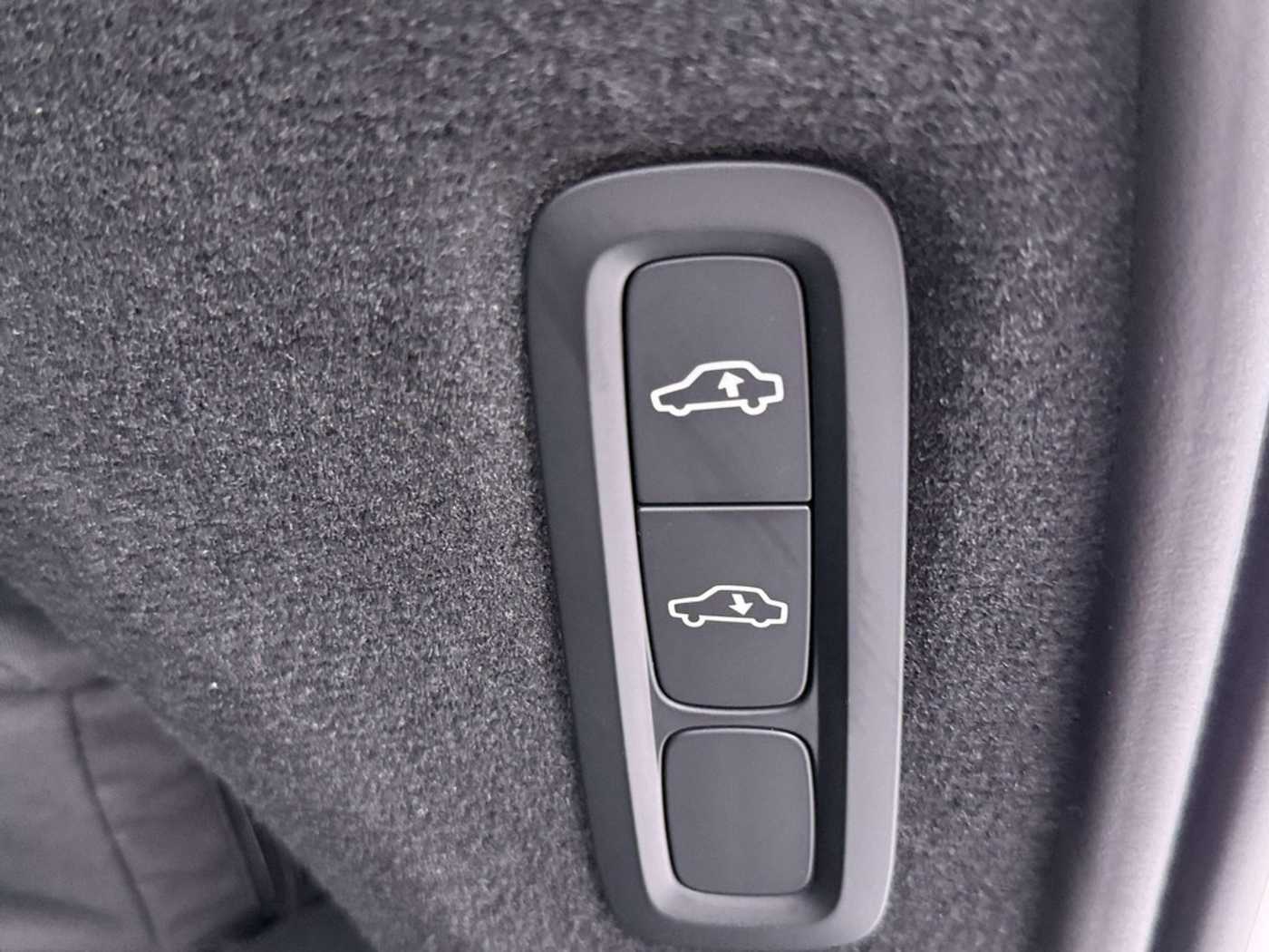 Volvo XC90 – Bild 21