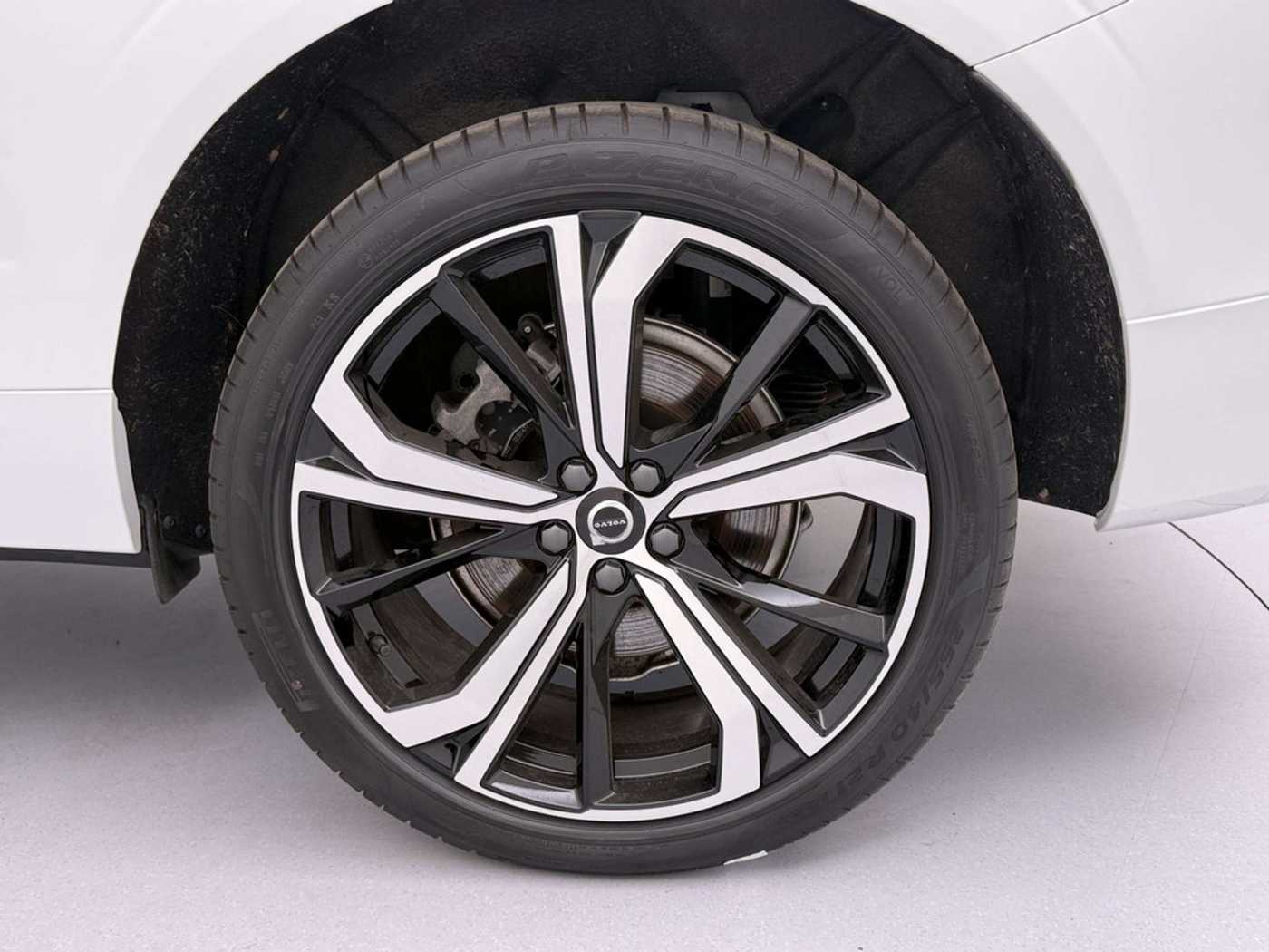 Volvo XC60 – Bild 15