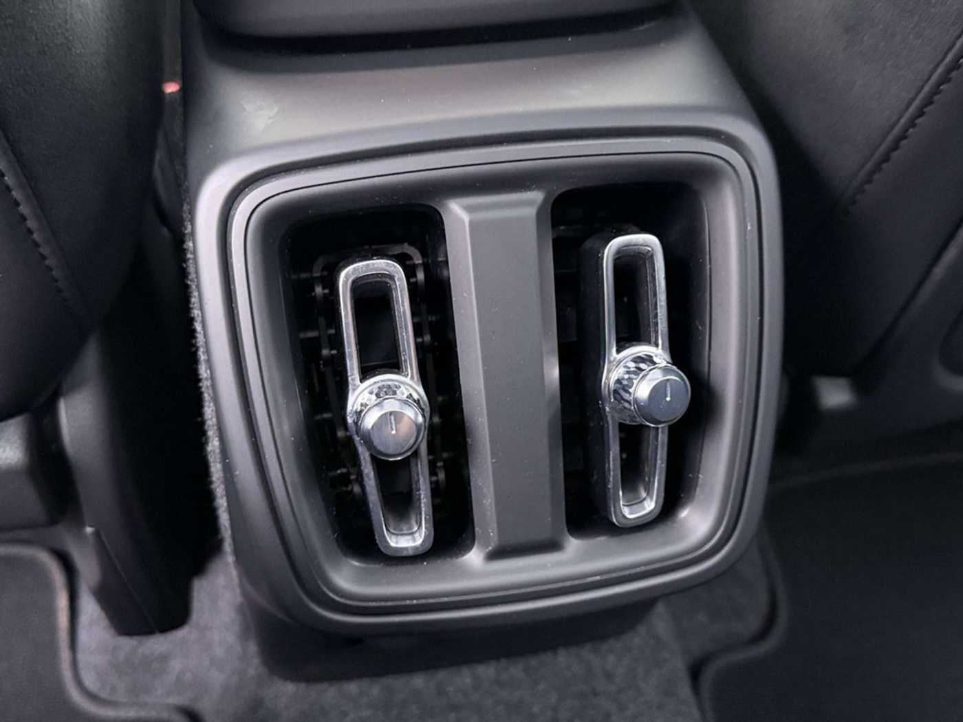 Volvo XC40 – Bild 36