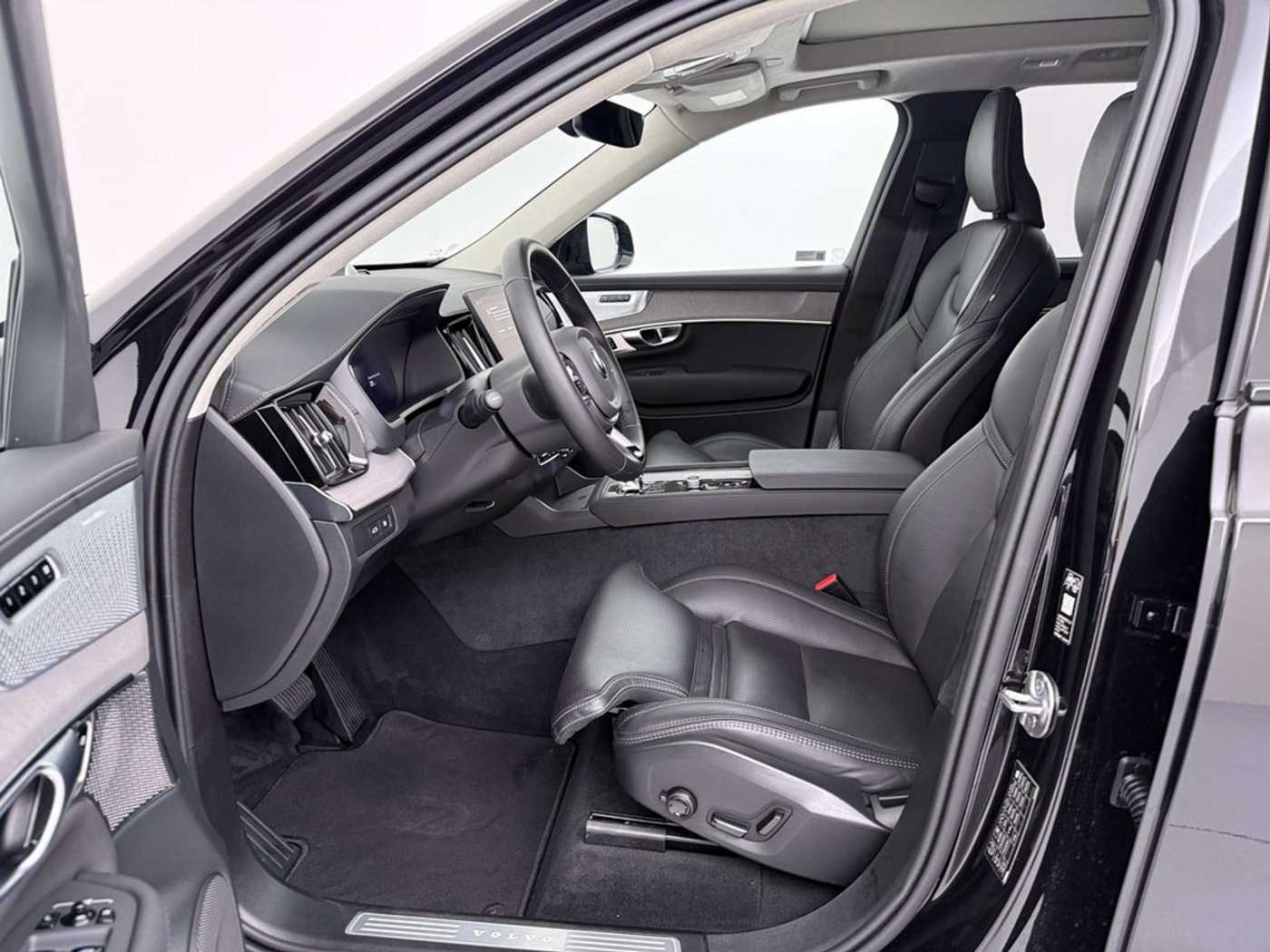 Volvo XC90 – Bild 12