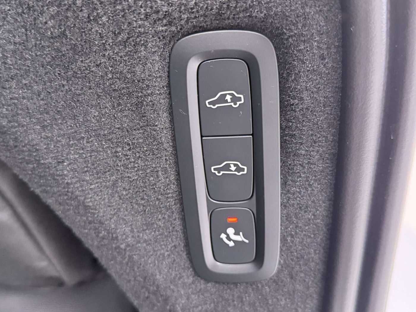 Volvo XC90 – Bild 20
