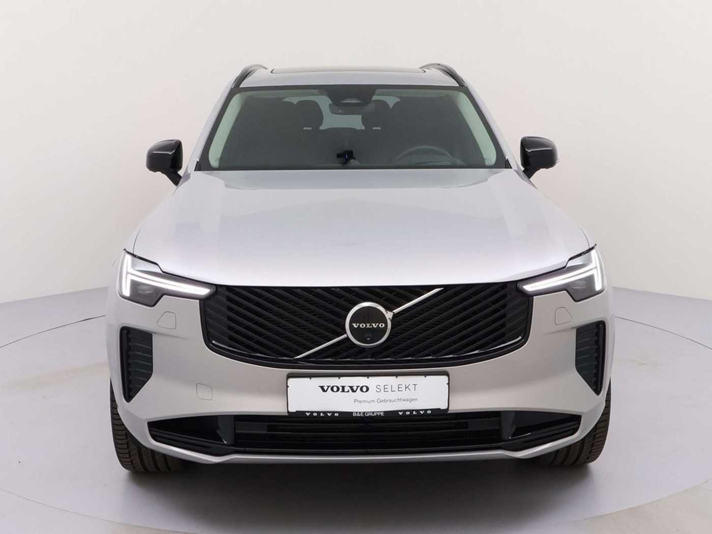 Volvo XC90 – Bild 2